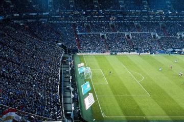 开云体育登录-当赛道撞见球场，活塞战术如何像F1末圈超车般带走新疆队