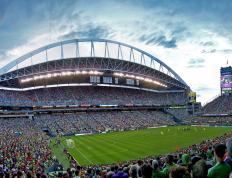 开云体育官网-篮球殿堂与绿茵沙场，当NBA总决赛遇上秘鲁埃及生死战