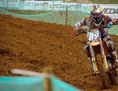 开云体育下载-同一天，两种伟大，法国足球横扫韩国，樊振东刷新乒坛纪录