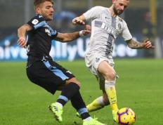 开云下载-包含西班牙队凭借点球饮恨，无缘四强的词条