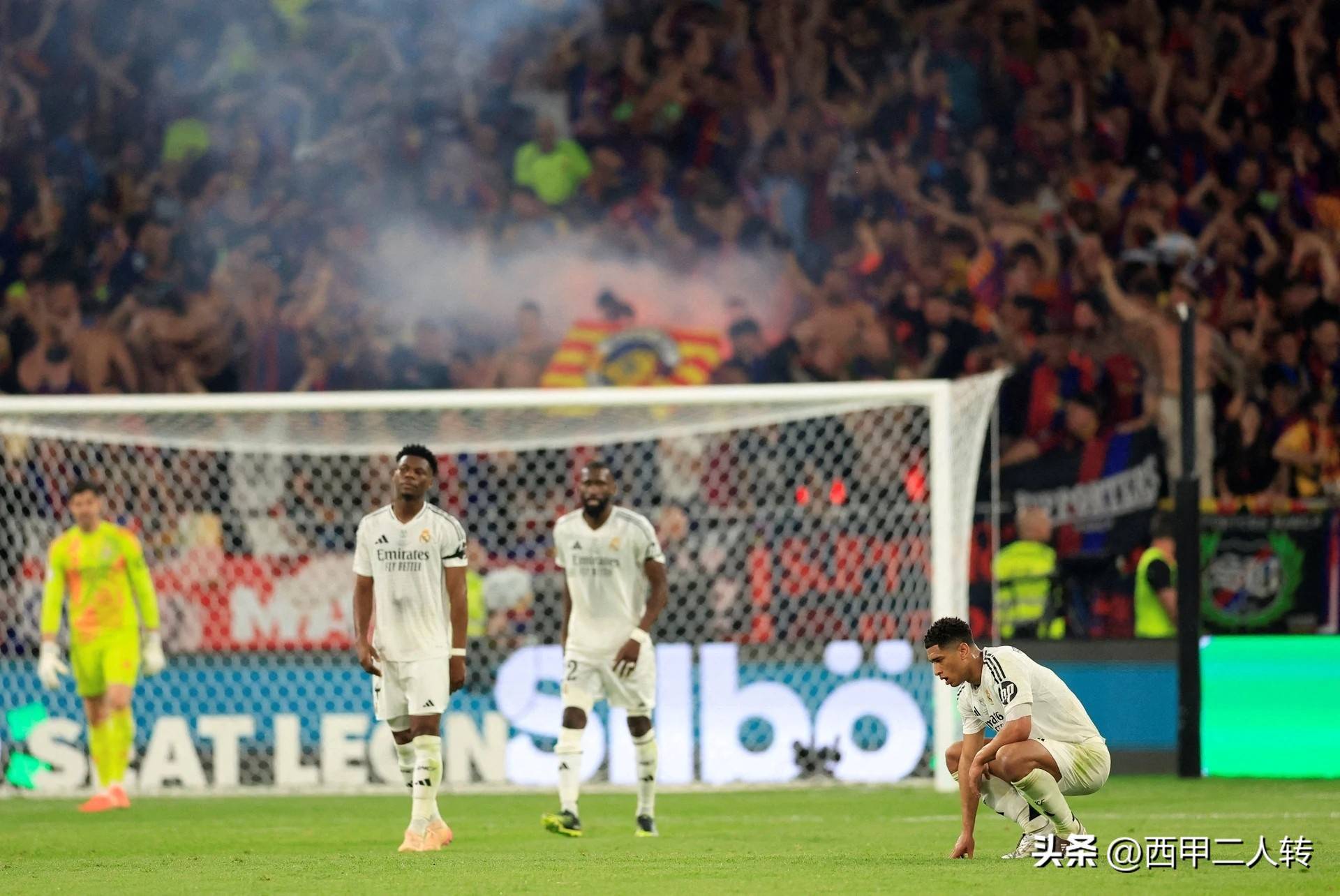 开云体育在线-巴塞罗那士气低迷,球迷表示失望