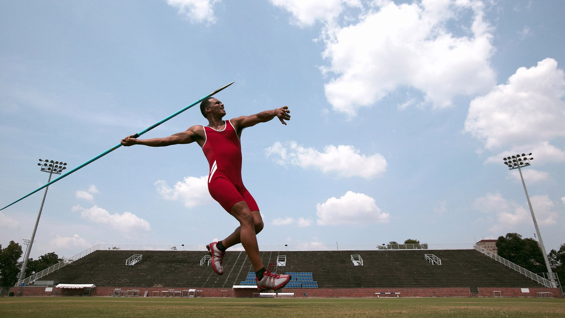 开云体育在线-欧冠淘汰赛焦点战外的插曲，阿根廷生死战取胜佛罗伦萨