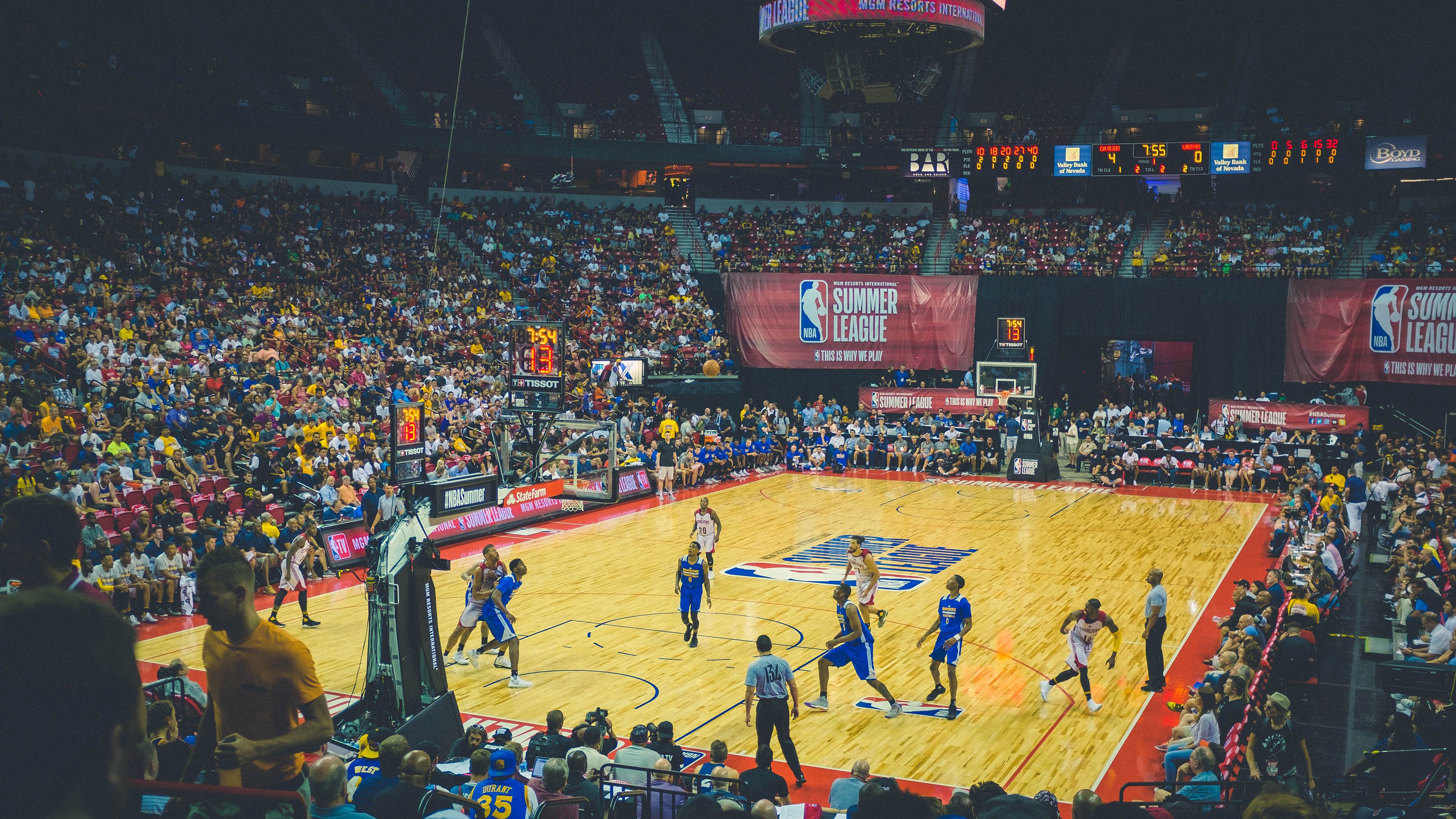 开云官网-太阳胜辽宁，爱德华兹创唯一纪录