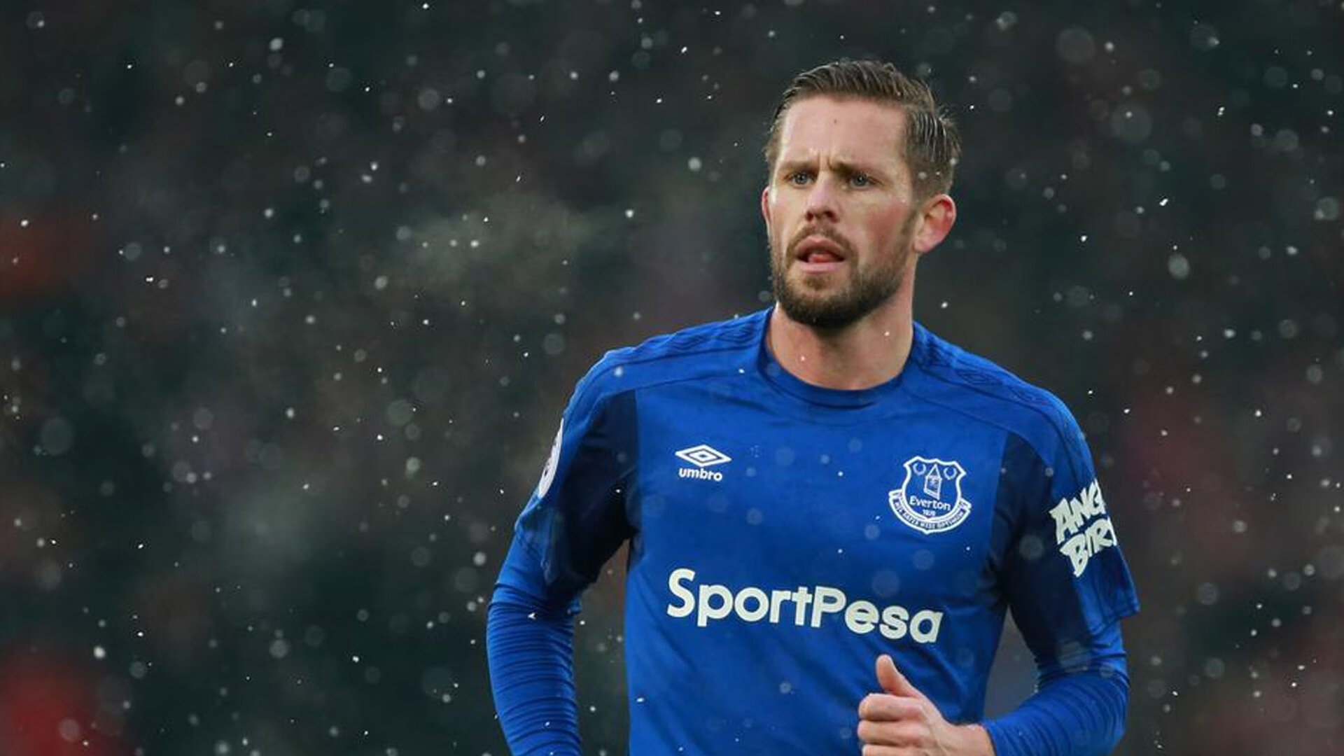 开云体育入口-逆流而上与新星乍现，2018，足球新时代的崛起宣言